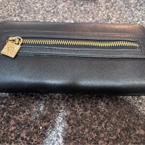 GUC Anne Klein Black Wallet with Gold Zipper